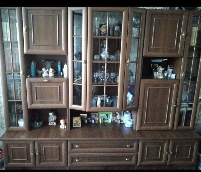 Стенка в гостиную