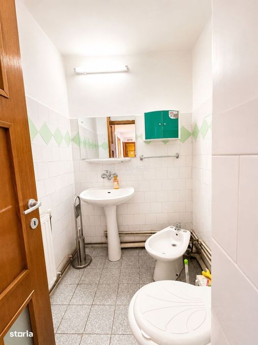 Apartament 4 camere suprafata mare zona Scriitorilor Brasov