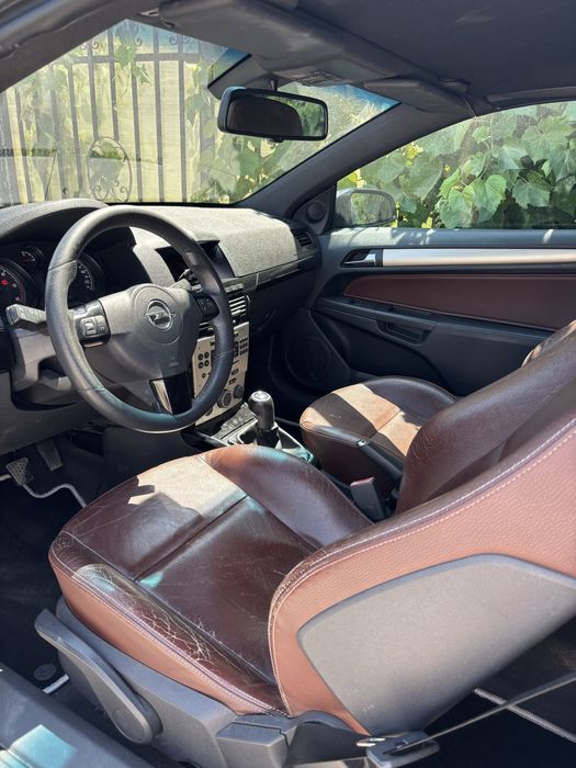 Opel astra twintop