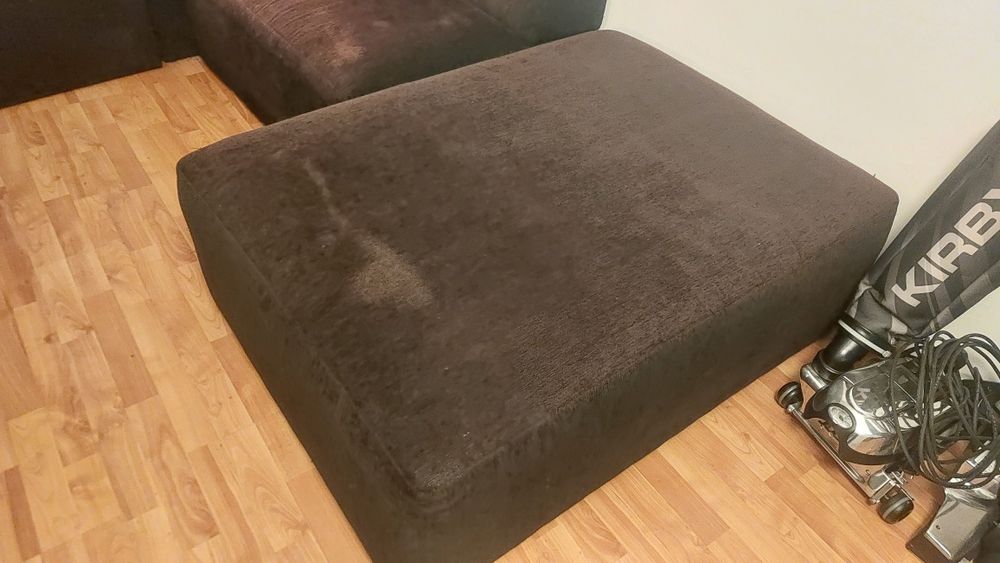 Ъглов модулен диван на Martinelli.