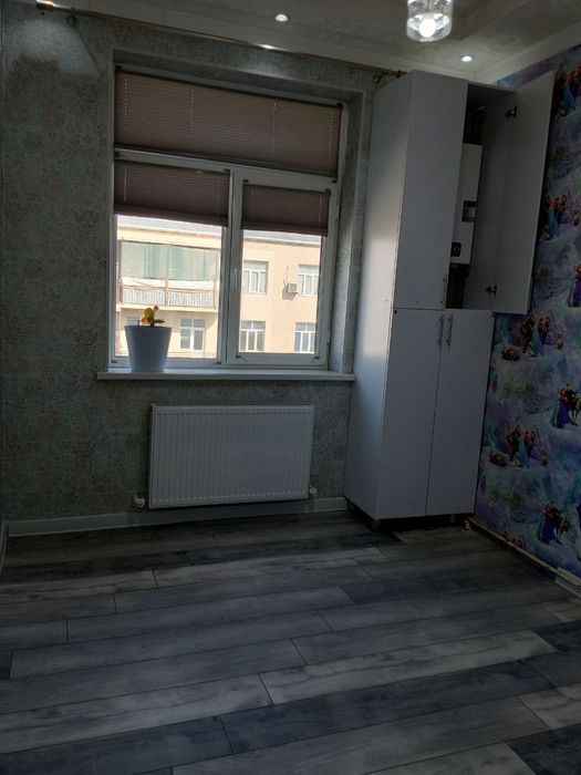 O'zimni uyim! 3-xonali kvartira sotiladi g'ishtli, BUXORO SHAHAR