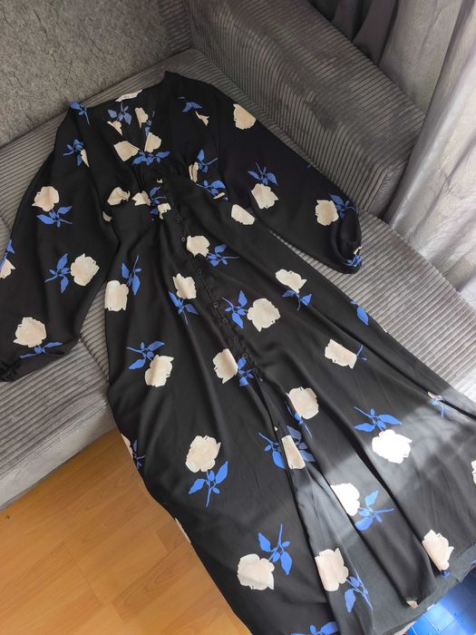 Рокля с копчета отпред