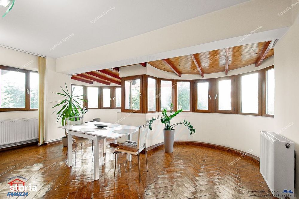 Vanzare apartament cu 4 camere, Faleza bloc Pescarus, etaj 1, sup.135