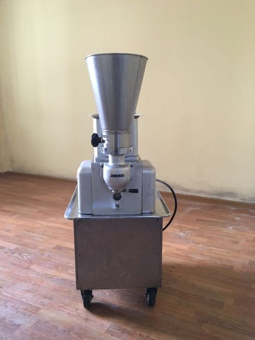 Пельменный аппарат  JGL 135-5B