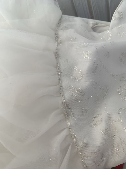 Официална бяла детска рокля