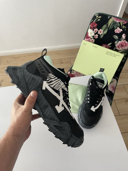 Adidasi OFF White ODSY 1000