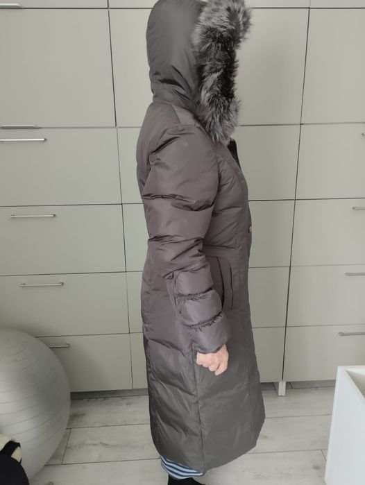 Продам зимние куртки