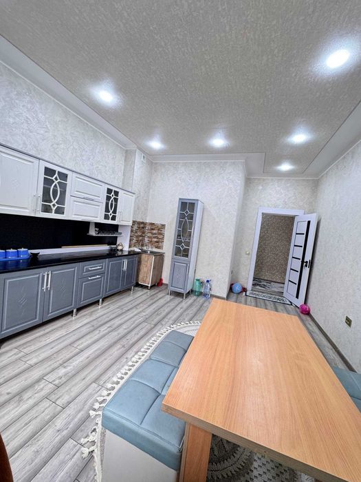 2х катта квартира сотилади Продается большая 2х квартира на 6 микр