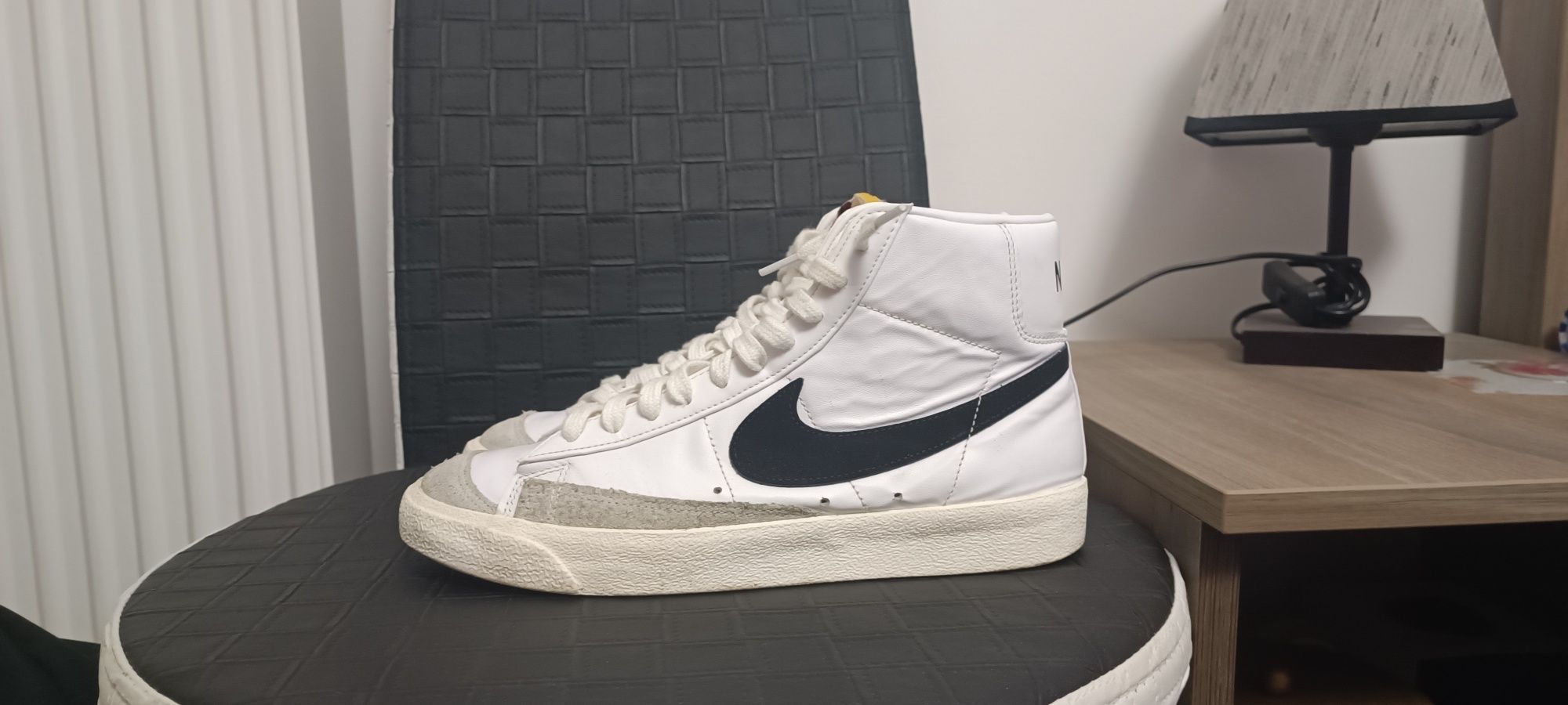 Nike blazer mid 77 vintage white black Valea Doftanei OLX.ro