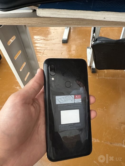 Ideal telefon sotiladi!