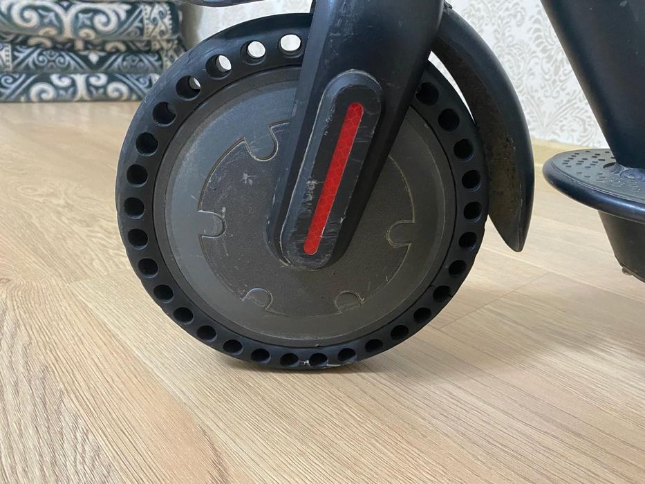 Продам электросамокат