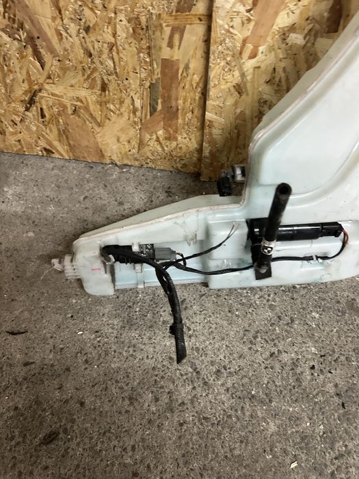 Vas lichid parbriz Bmw X3 F25 X4 F26