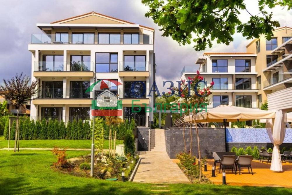 Апартамент с 1 спалня в комплекс "Open Sea Residence", между гр. Обзор и гр. Бяла, 56.85 кв. м,