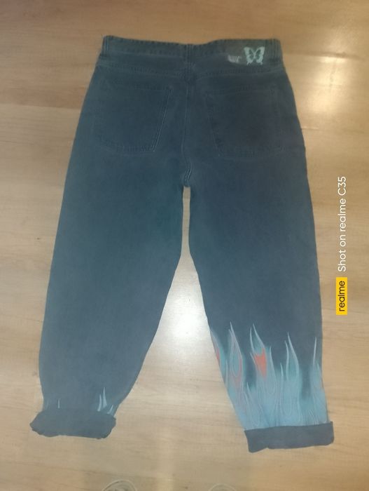 Унисекс дънки Bershka