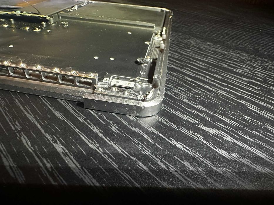 Ansamblu complet topcase MacBook Pro 2020 A2338