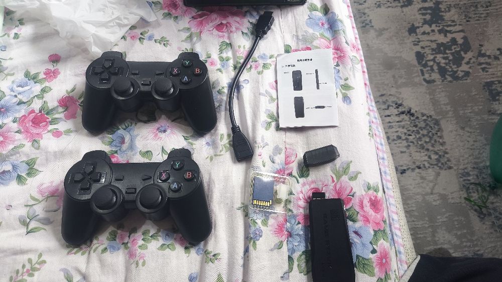 Игровой приставкаа оба за 15к