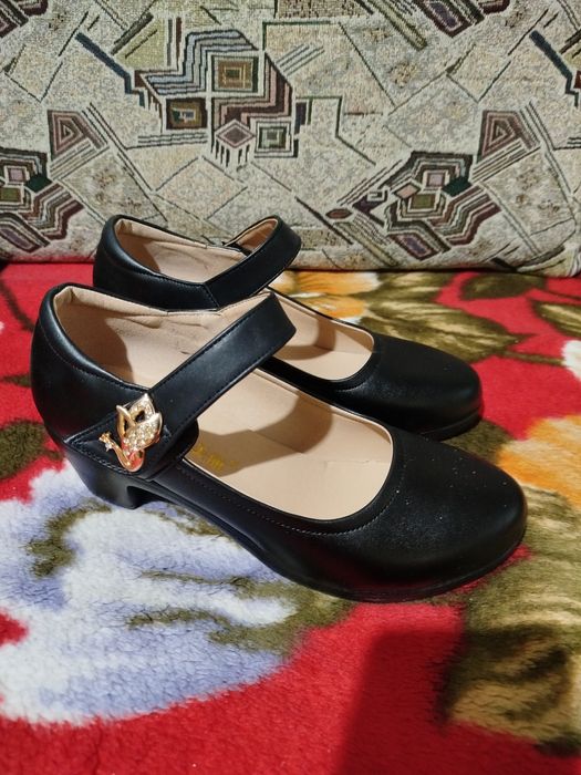 Туфли на каблуке