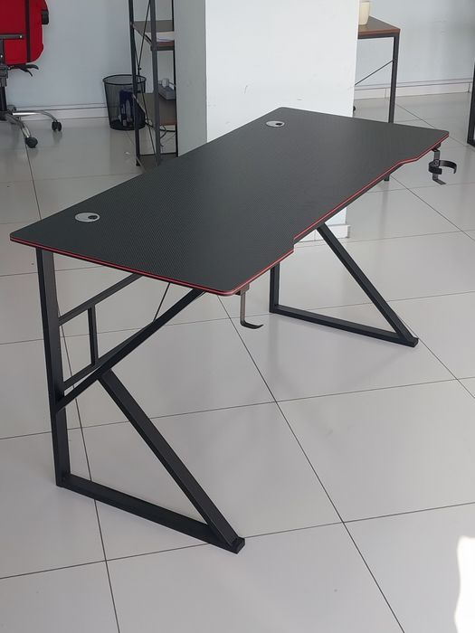 Gamer stol,õyin uchun stol,õyin stoli,геймерский стол, игровой стол,