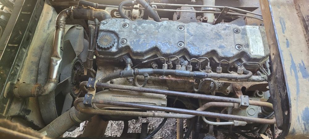 Vând sau dezmembrez camion basculabil funcțional motor DAF  LF 55