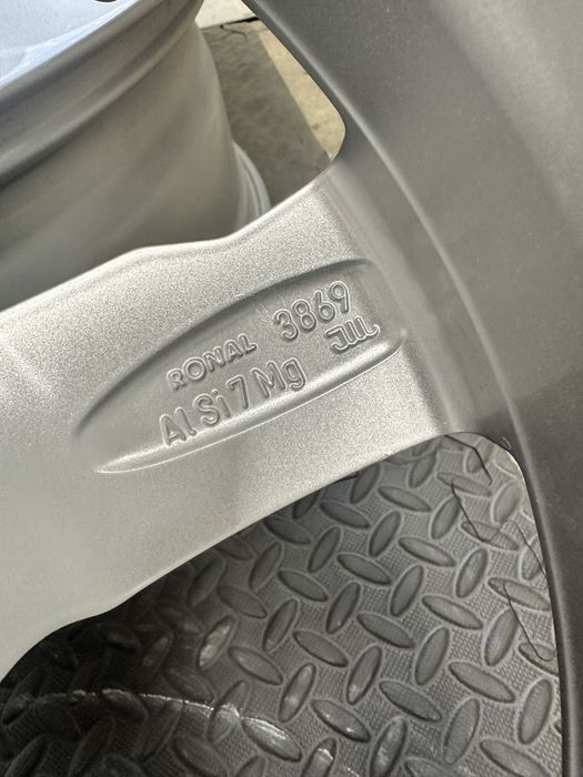 19 цола 5х112 - Audi - A3-A4-TT - ( VW-Skoda-Seat)