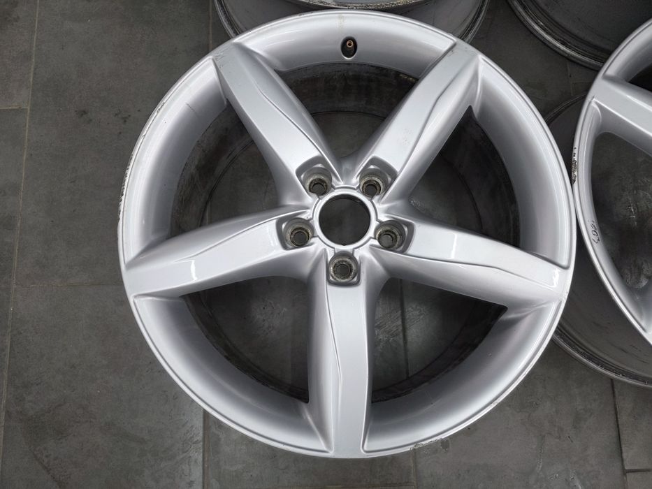 Джанти 18 - Audi