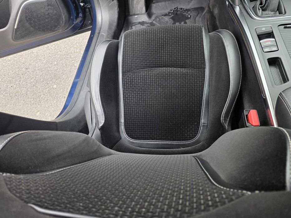 Renault Megane Dci (diesel) 1.5 automat - varianta de top Intens