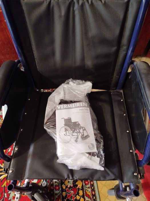 Инвалидная коляска