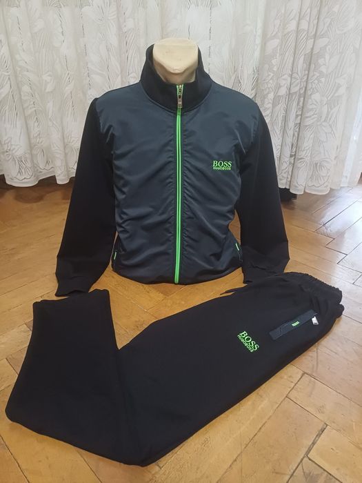 Treninguri bărbătești modele noi