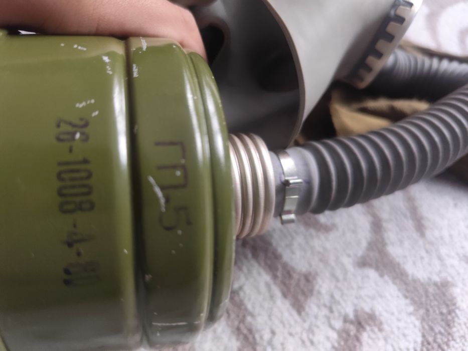 Продам детский противогаз "ПДФ-7"