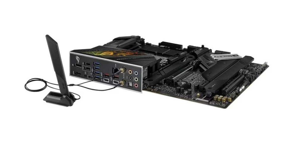 KIT PC: 14700K, ASUS STRIX Z790-H, Corsair iCUE LINK H115i RGB 280mm