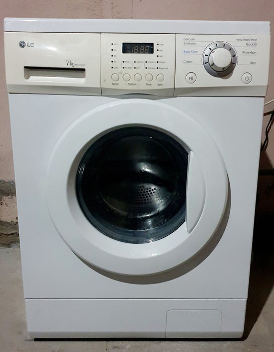 Стиральная машина автомат