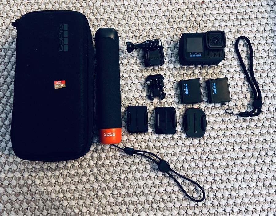 GoPro HERO13 Black Bundle, card 128 GB SanDisk Extreme