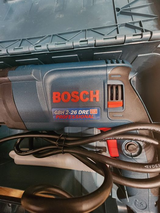 Продам перфоратор BOSCH GBH 2-26 DRE Professional.