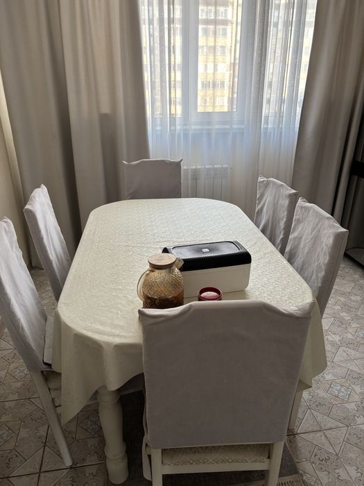 СОРЧНО ПРОДАМ стол кухонный семейный