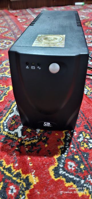 UPS Mercury elite 850pro sotiladi.