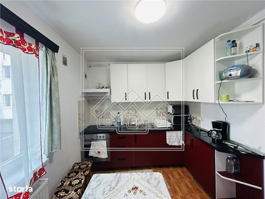 Ap decomandat, 3 camere, 2 bai, parcare subterana - Terezian — fotografia 1