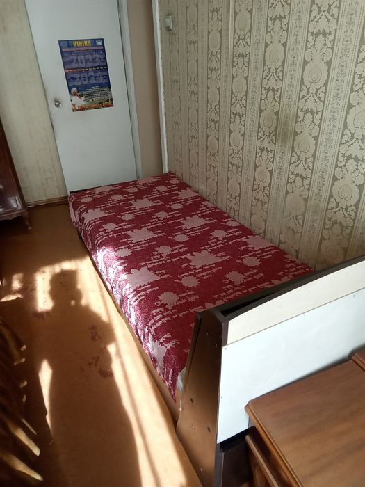 Кровать односпальные б.у
