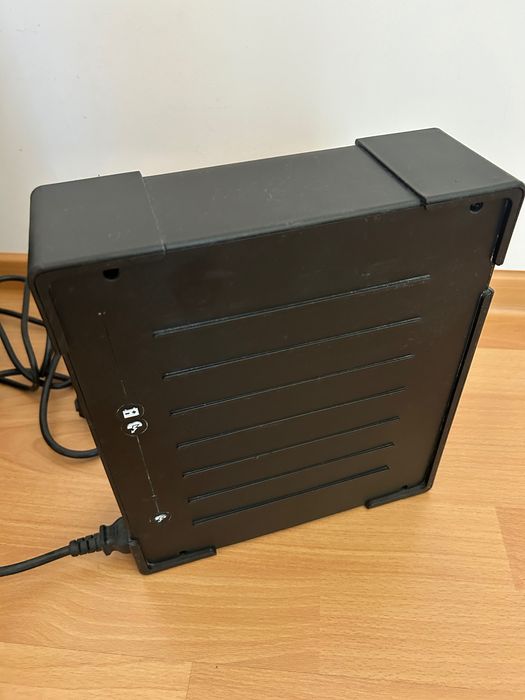 UPS Eaton Elips Eco 650 ca nou , merge și pe baterie de masina