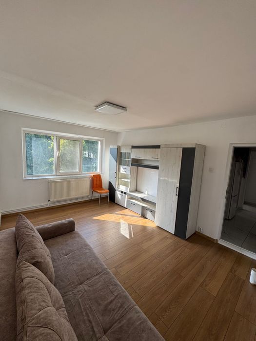 Apartament de inchiriat