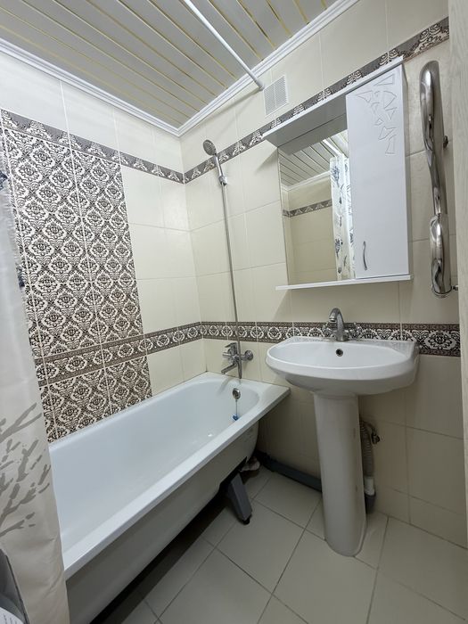 Сдам 2 ком квартиру