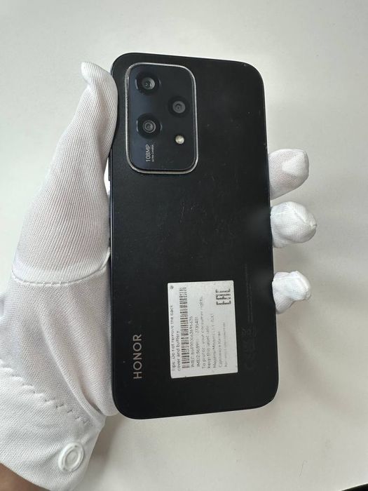 Honor 200 Lite телефон