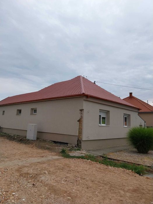 Servicii Complete Acoperiș - Reparații, Montaj - Lucrări Cap-Coadă