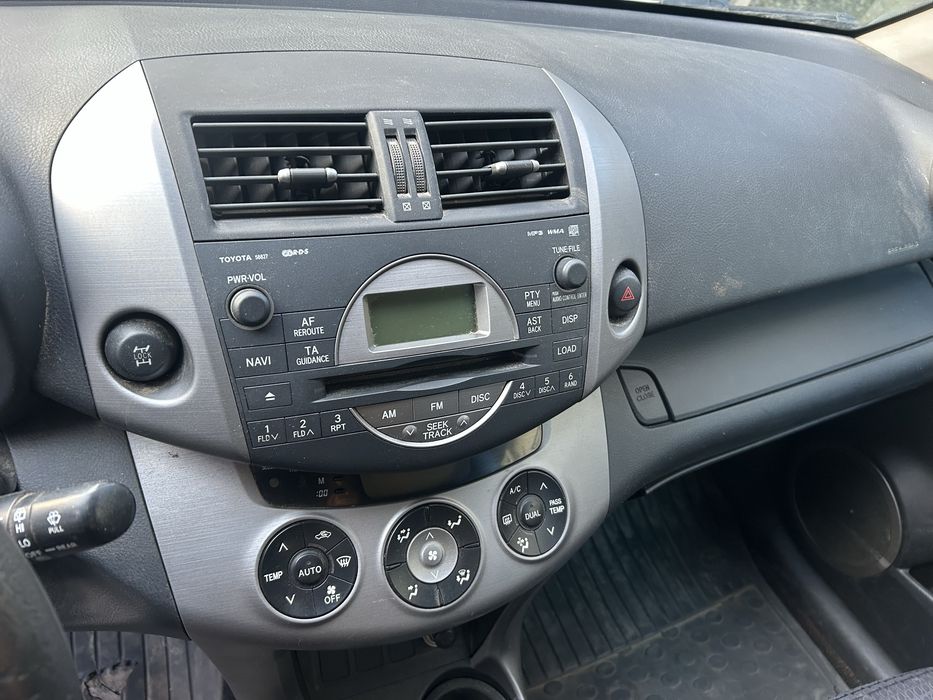 Toyota Rav 4 2.2 136кс 4x4 Face НА ЧАСТИ!