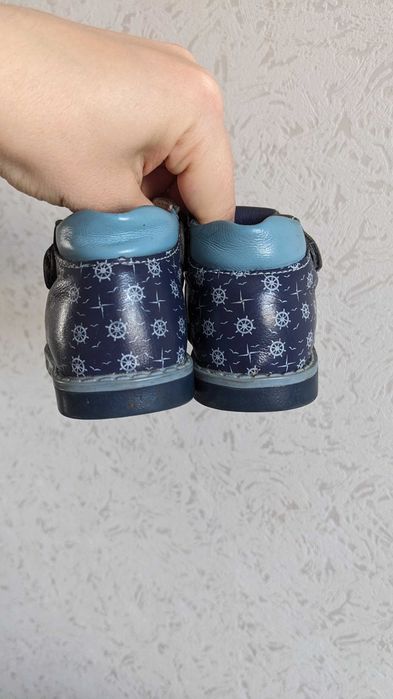 Детская обувь , сандалии