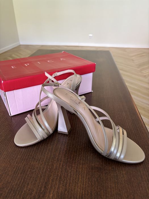 Sandale nude auriu EPICA