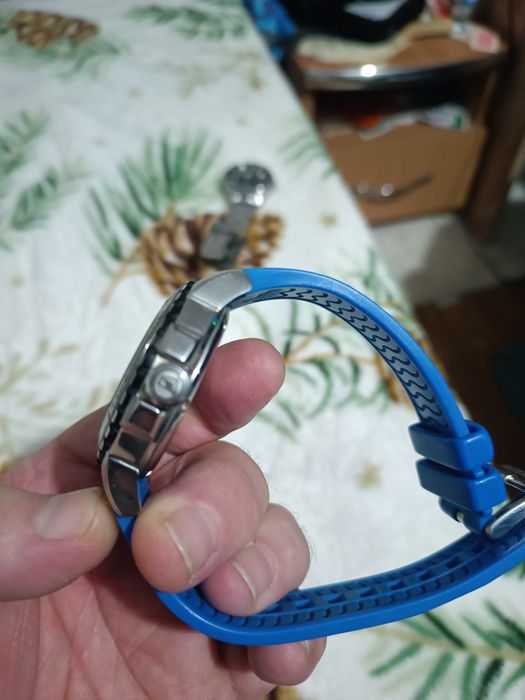 Vând două superbe ceasuri din colecția personală