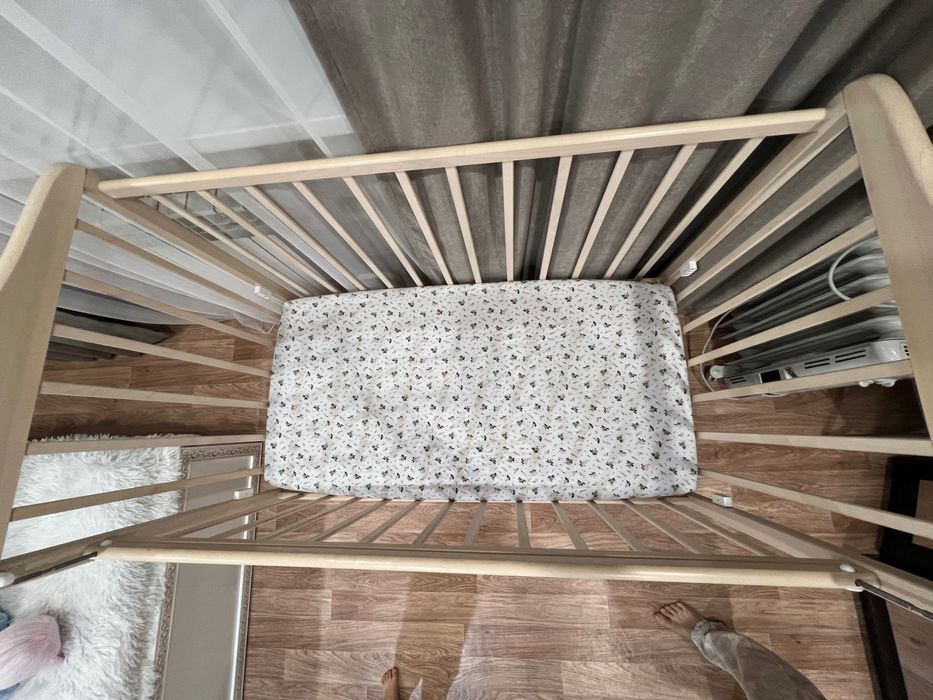 Кроватка детская