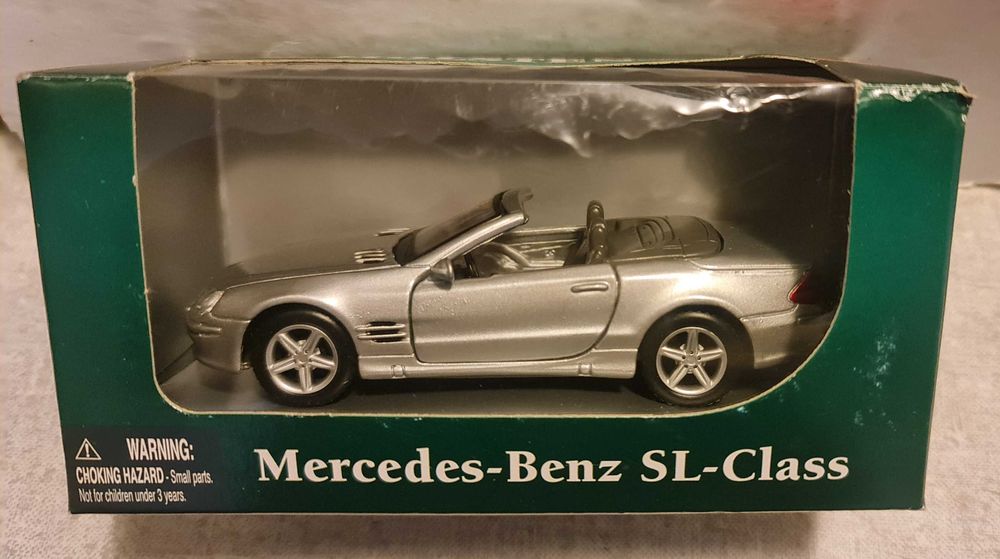 WELLY Auto Club 1 34 м. Maisto Sportscar