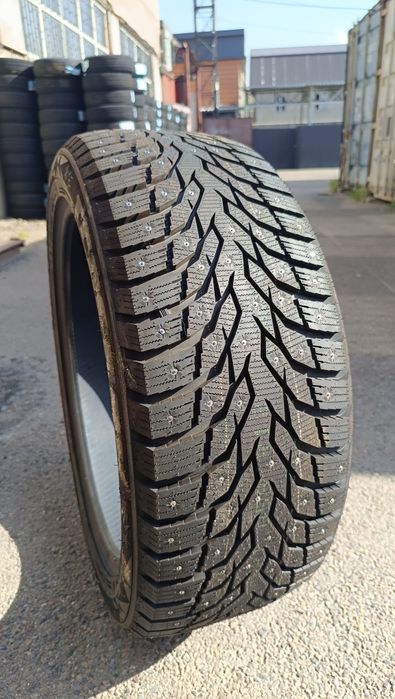 265/45R21  TRACMAX S500