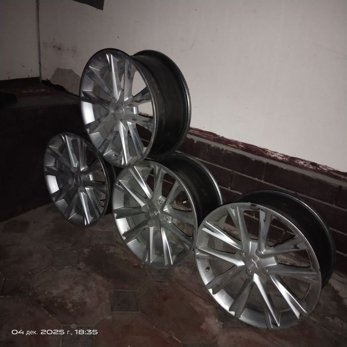 Диска сатилади 17